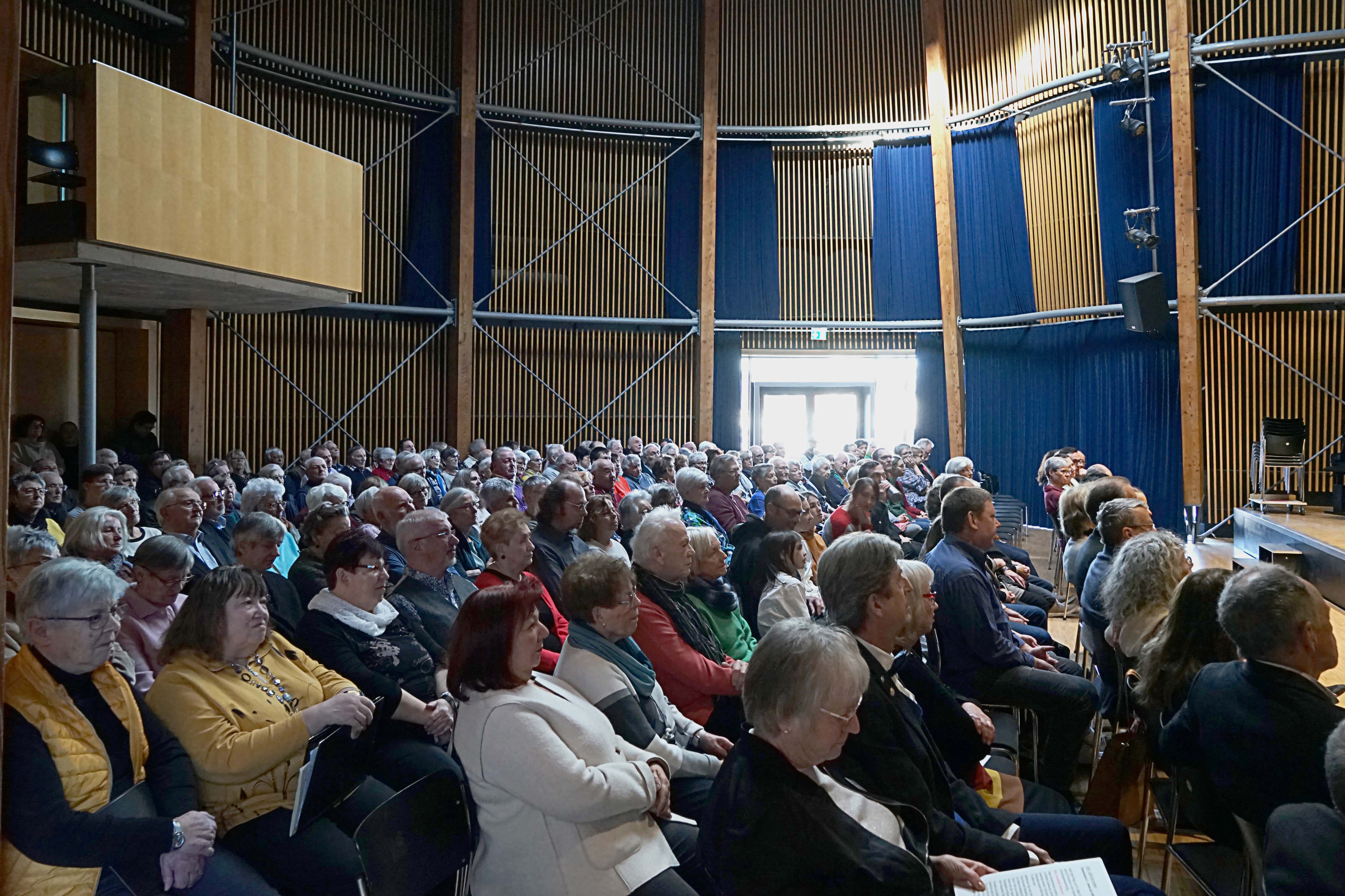 NF_2024-0128_OG_100Jahre_Matinee_09.jpg